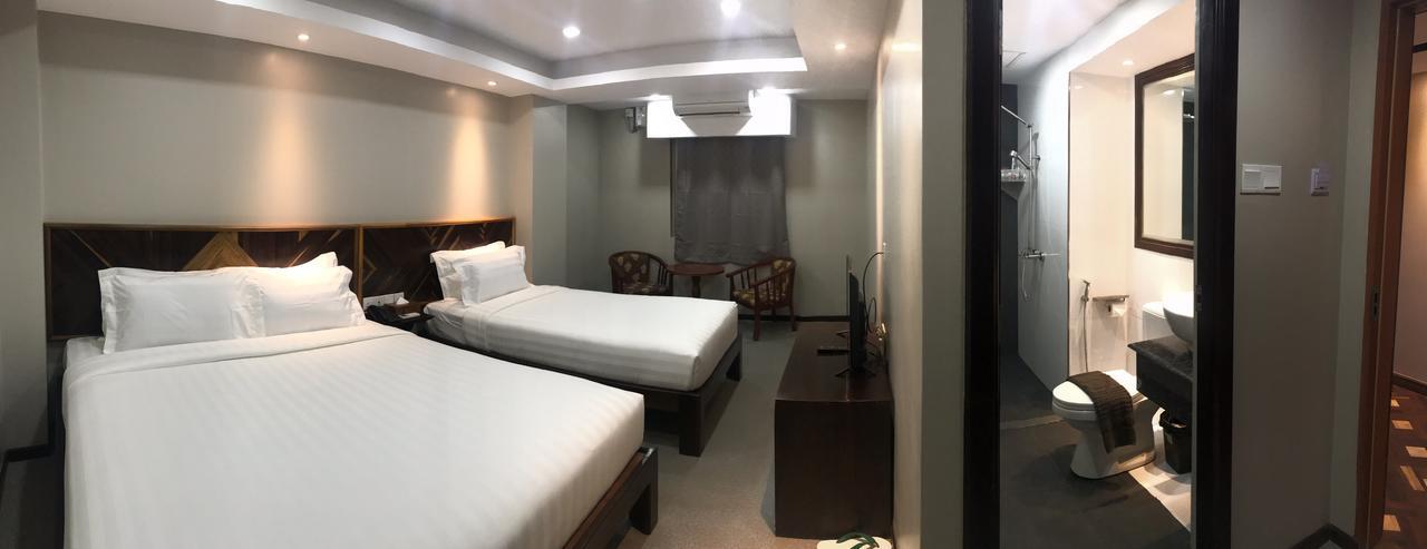 Tristar Hotel Yangon Exteriör bild