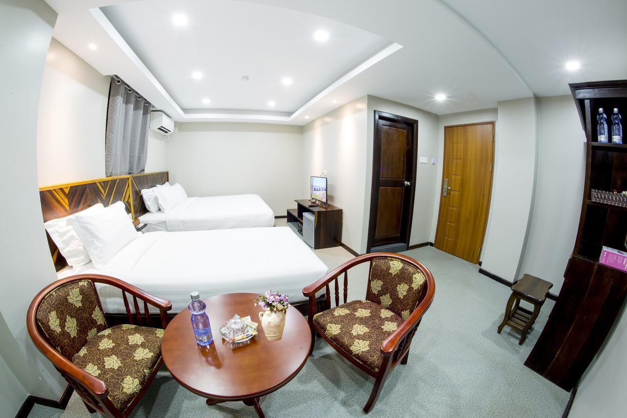 Tristar Hotel Yangon Exteriör bild