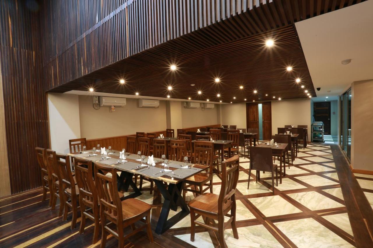 Tristar Hotel Yangon Exteriör bild