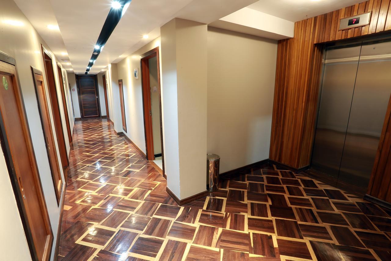 Tristar Hotel Yangon Exteriör bild