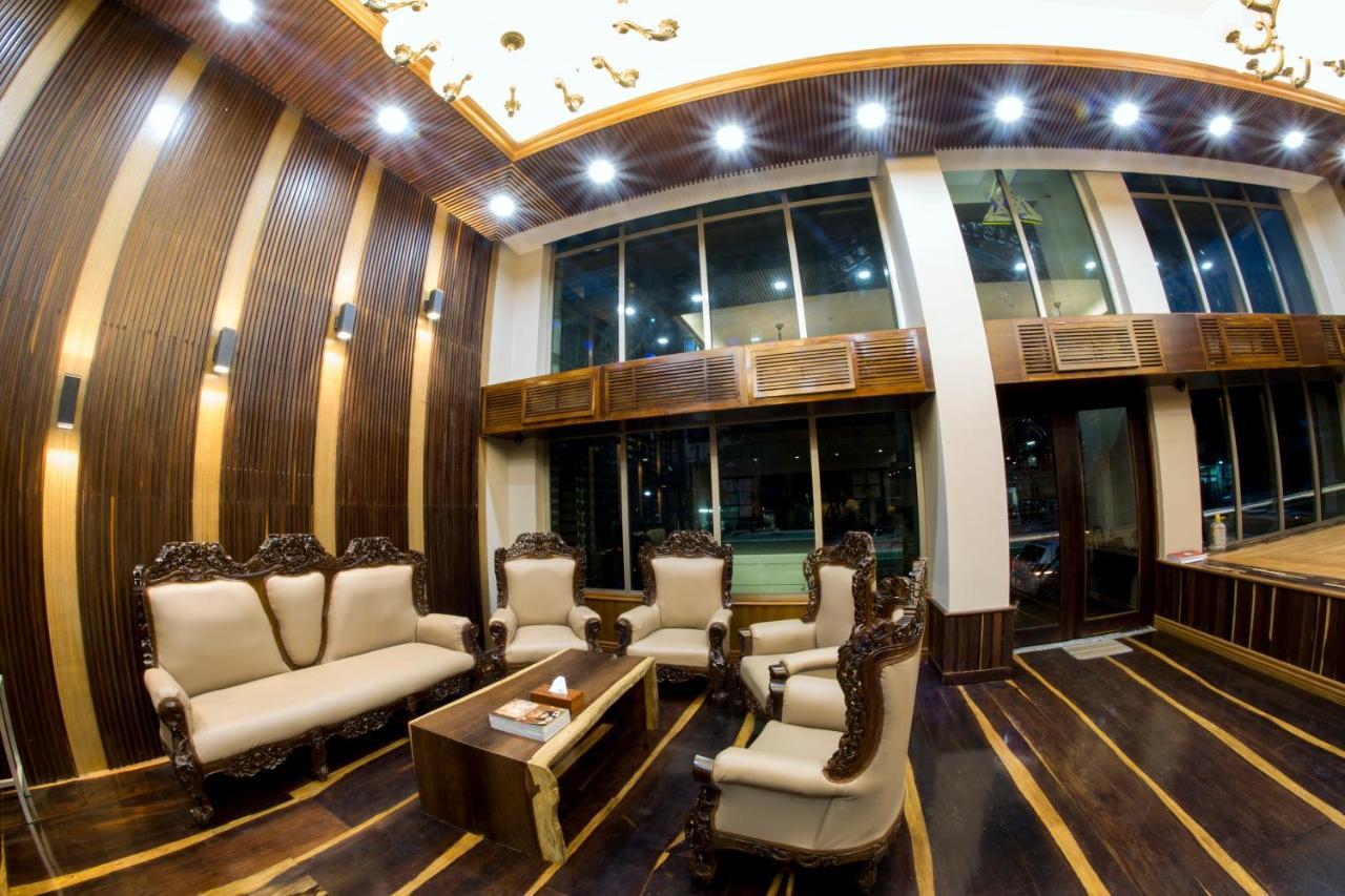 Tristar Hotel Yangon Exteriör bild