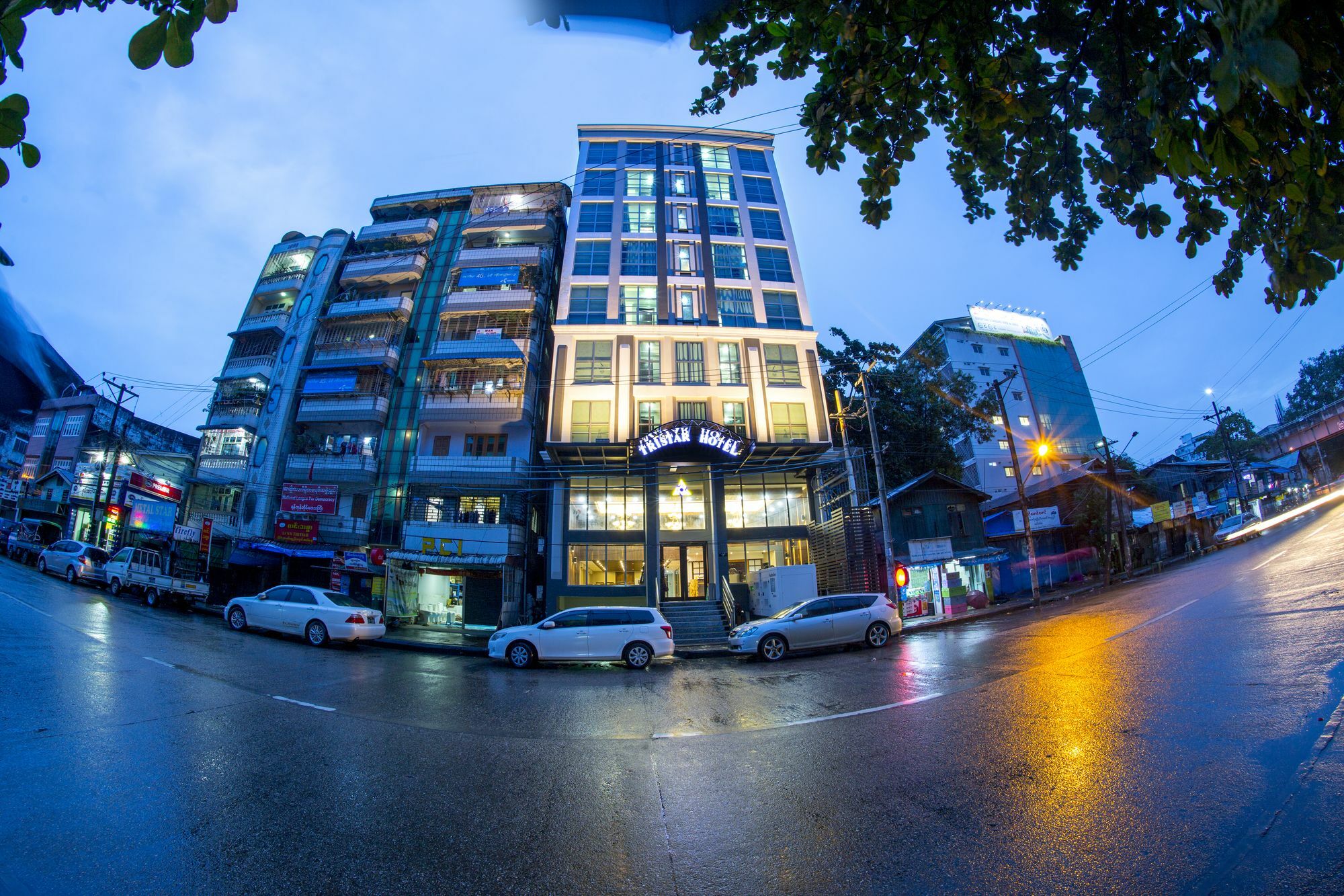 Tristar Hotel Yangon Exteriör bild